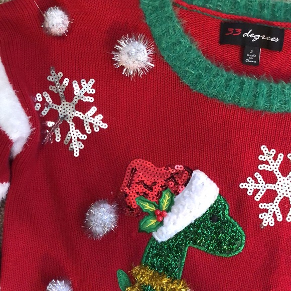 🎄33 Degrees Holiday Sweater - Picture 3 of 4
